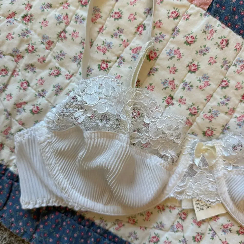 Vintage White Sheer Lace Underwire Balconette Bra Lingerie Sz 34C